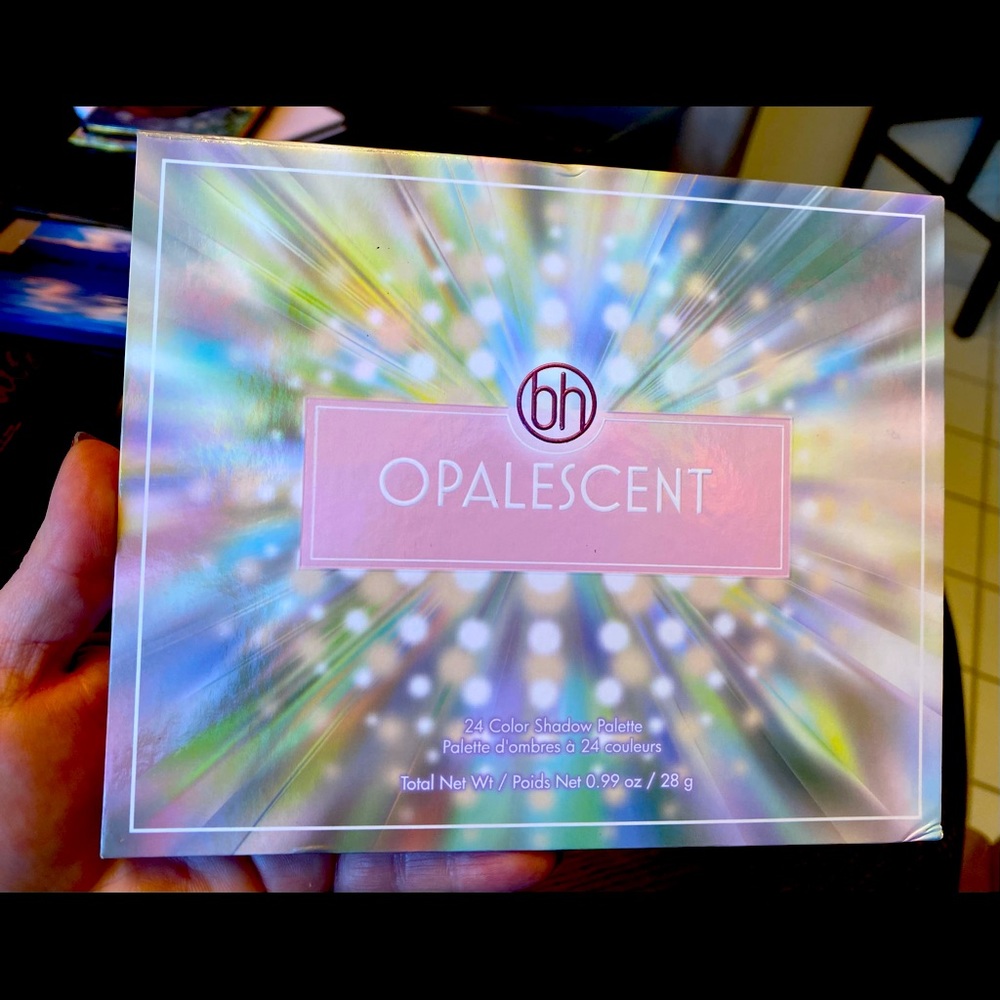 BH Cosmetics Opalescent eyeshadow palette